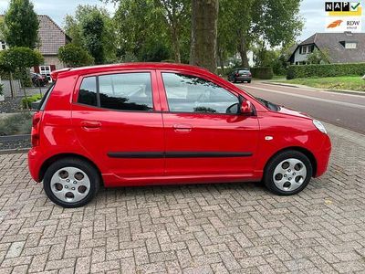 Rood Occasion 2010 Kia Picanto Hatchback | € 2.950 (Eerlijke prijs)