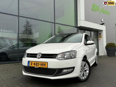 tweedehands VW Polo 1.2 TSI Life * Cruise Control * Stoelverwarming * PDC * Clima