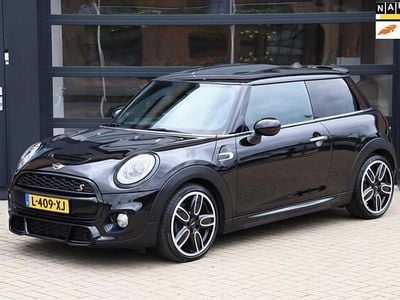 Occasion Mini John Cooper Works 192 PK (141 kW) 2017 Zwart Hatchback