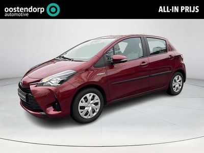 Occasion Toyota Yaris Hybrid Active 101 PK (74 kW) 2019 Rood Hatchback