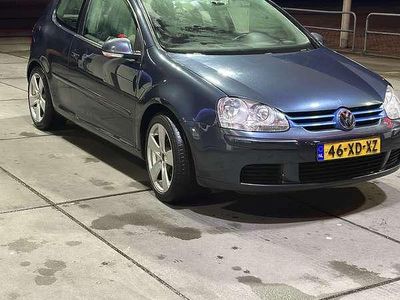 VW Golf V