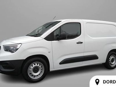 tweedehands Opel Combo-e Life COMBOL2 50 kWh | Pack Surround Rear Vision | Achteruitrijcamera | Parkeersensoren voor- en achter | Bestuurdersstoel comfort | Extra passagiersairbags | van ¤35.930 voor ¤27.850 | N27546