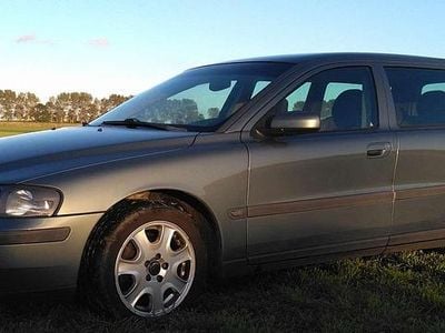 Blauw Occasion 2003 Volvo V70 Stationwagen | € 500