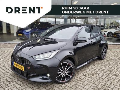 Zwart Gebruikt 2022 Toyota Yaris Premium Hatchback | € 24.695 (Eerlijke prijs)