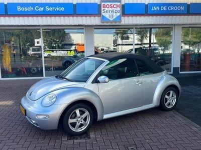 Grijs (metallic) Occasion 2004 VW Beetle Cabriolet | € 4.940 (Eerlijke prijs)
