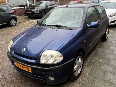 Renault Clio II