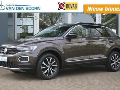 tweedehands VW T-Roc 1.5 TSI 150PK, Navi, Clima, LED Verlichting, etc.