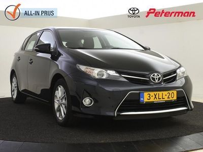 tweedehands Toyota Auris 1.3 Now | Trekhaak | Climate & cruise control