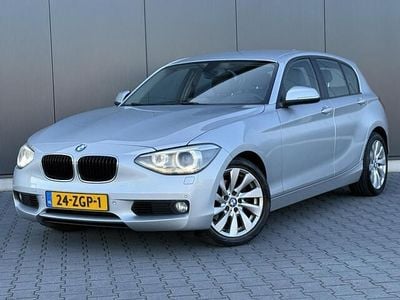 Occasion BMW 118 Sport Line 170 PK (125 kW) 2012 Grijs (metallic) Hatchback