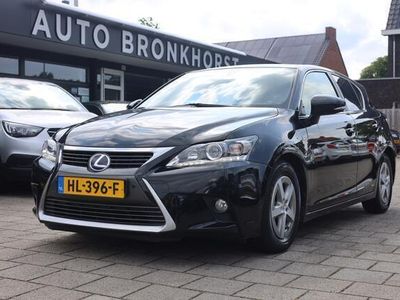 Lexus CT200h