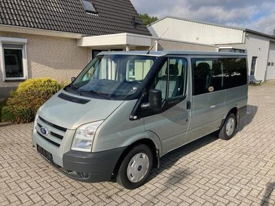 tweedehands Ford E-Transit rolstoelbus rolstoel voorin side by side