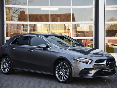 Grijs Gebruikt 2022 Mercedes A250 AMG line Hatchback | € 33.875 (Iets duurder)