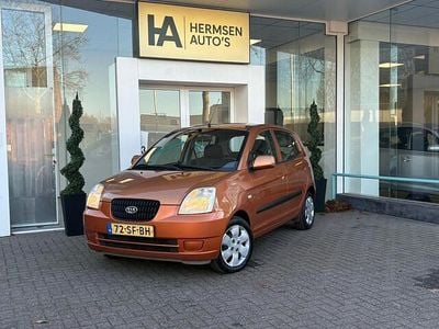 Oranje Gebruikt 2005 Kia Picanto Hatchback | € 1.150 (Eerlijke prijs)