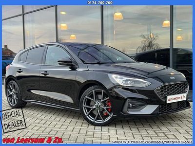 Zwart Occasion 2020 Ford Focus Performance Edition Hatchback | € 31.990 (Goede deal)
