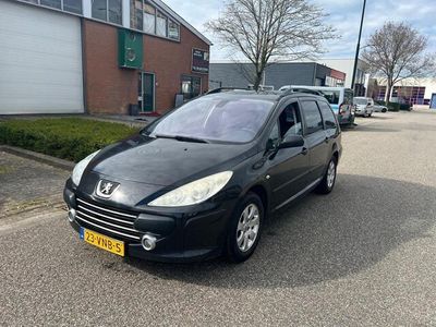 tweedehands Peugeot 307 Break 1.6 HDiF Premium