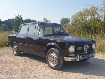 Rood Gebruikt 1971 Alfa Romeo Giulia 1300 Super Sedan | € 21.950