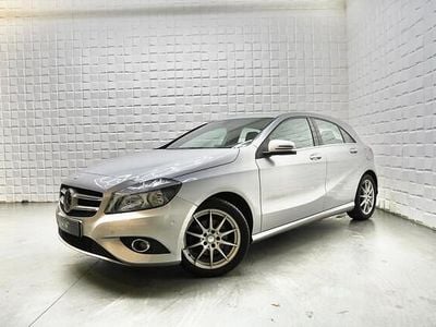 Zilver Gebruikt 2015 Mercedes A180 Ambition Hatchback | € 9.849 (Goede deal)