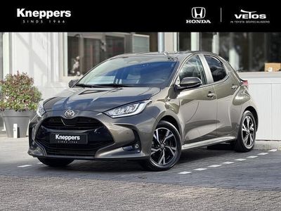 Groen Occasion 2025 Toyota Yaris Style Hatchback | € 28.950 (Iets duurder)