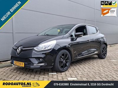 Zwart Occasion 2018 Renault Clio IV LIMITED Hatchback | € 6.995 (Eerlijke prijs)