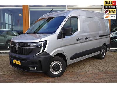 Grijs (metallic) Occasion 2024 Renault Master Van | € 32.950 (Eerlijke prijs)