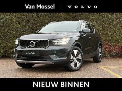 Zwart Occasion 2022 Volvo XC40 Momentum SUV | € 29.940 (Super prijs)