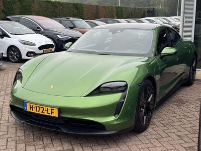 Porsche Taycan 4S