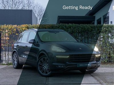 Blauw Gebruikt 2015 Porsche Cayenne Turbo SUV | € 44.950