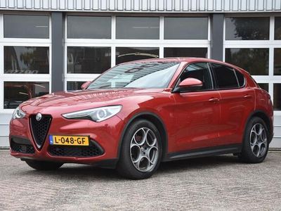 tweedehands Alfa Romeo Stelvio 2.0 T AWD Veloce 280 pk rosso competizione veloice