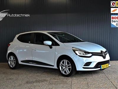Wit Occasion 2019 Renault Clio IV Bose Edition Hatchback | € 9.450 (Eerlijke prijs)