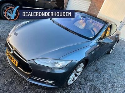 Grijs Occasion 2013 Tesla Model S Hatchback | € 18.950 (Eerlijke prijs)