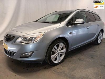 tweedehands Opel Astra Sports Tourer 1.4 Selection - Airco
