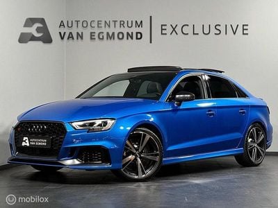 Blauw (metallic) Gebruikt 2019 Audi RS3 Comfort Sedan | € 39.999