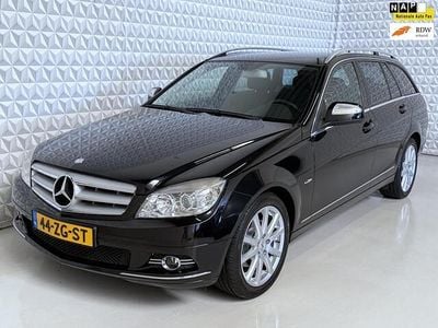 Zwart (metallic) Occasion 2008 Mercedes C200 Avantgarde Stationwagen | € 5.999 (Eerlijke prijs)