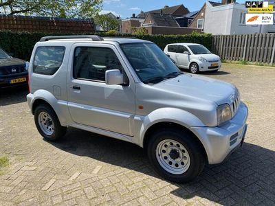 Grijs Occasion 2009 Suzuki Jimny SUV | € 10.949 (Duur)