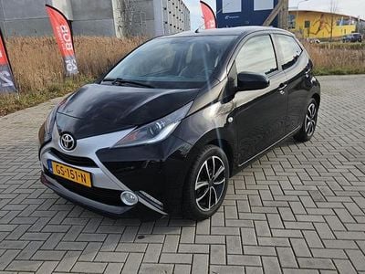 Occasion Toyota Aygo X-play 69 PK (50 kW) 2015 Hatchback Hatchback