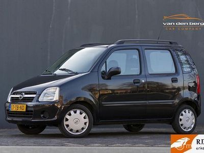 Zwart Occasion 2006 Opel Agila Essentia Hatchback | € 1.750 (Iets duurder)