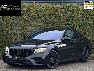 Zwart Gebruikt 2019 Mercedes E220 AMG Sedan | € 27.950 (Iets duurder)