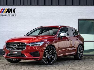 tweedehands Volvo XC60 2.0 Recharge T8 AWD R-Design Massage Luchtvering Stoelventilatie Panorama Harman/Kardon HuD 360c ACC Pilot Assist Alle bestelbare opties!!