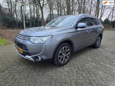 Occasion Mitsubishi Outlander P-HEV Edition 2014 Grijs SUV