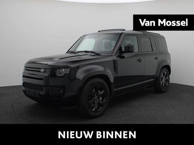 Zwart Gebruikt 2025 Land Rover Defender SE Dynamic SUV | € 97.940 (Eerlijke prijs)