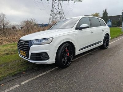 Wit (parellak) Gebruikt 2018 Audi Q7 Proline SUV | € 29.500