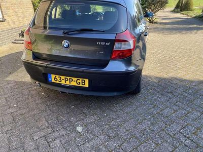 Grijs Occasion 2004 BMW 118 Executive Hatchback | € 1.800 (Eerlijke prijs)