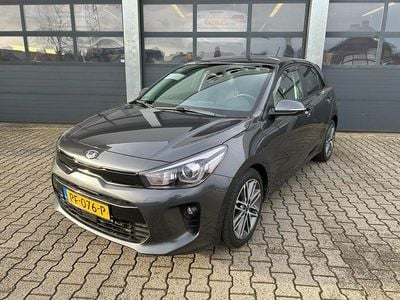 Occasion Kia Rio 2017 Grijs Hatchback