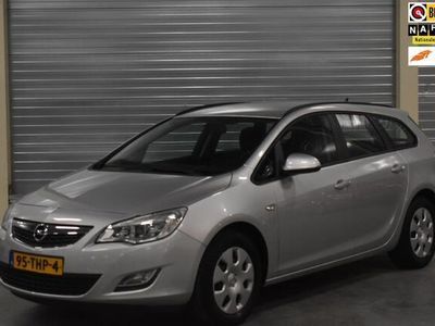 tweedehands Opel Astra Sports Tourer 1.4 Turbo Edition 1e Eigenaar Dealer Onderhouden + Navigatie|Bluetooth|Parkeersensoren|Trekhaak|