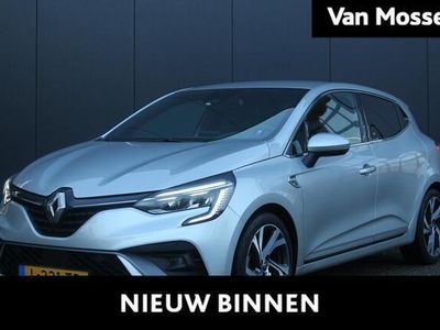 tweedehands Renault Clio IV 1.3 TCe 130 Pk R.S. Line EDC Automaat | Climate Control | Groot Scherm Navigatie | Bluetooth | Apple Carplay & Android Auto | Cruise Control | Parkersensoren met Camera | Privacy Glass |