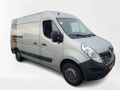 tweedehands Renault Master T35 2.3 dCi L2H2 S