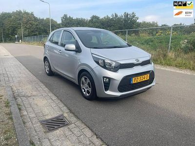 Grijs Occasion 2017 Kia Picanto Hatchback | € 6.250 (Eerlijke prijs)