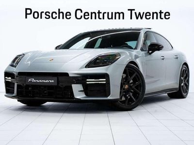 Nieuw Porsche Panamera 4 470 PK (345 kW) 2025 Zilver Sedan