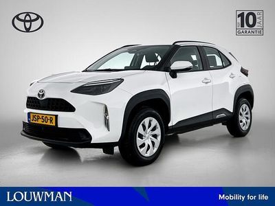 Wit Occasion 2025 Toyota Yaris Cross Active SUV | € 27.945 (Eerlijke prijs)