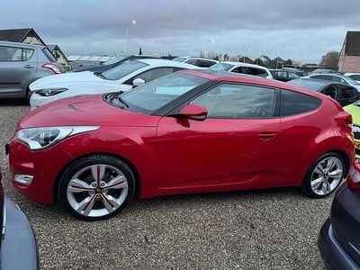Rood Gebruikt 2013 Hyundai Veloster Coupé | € 9.950 (Eerlijke prijs)